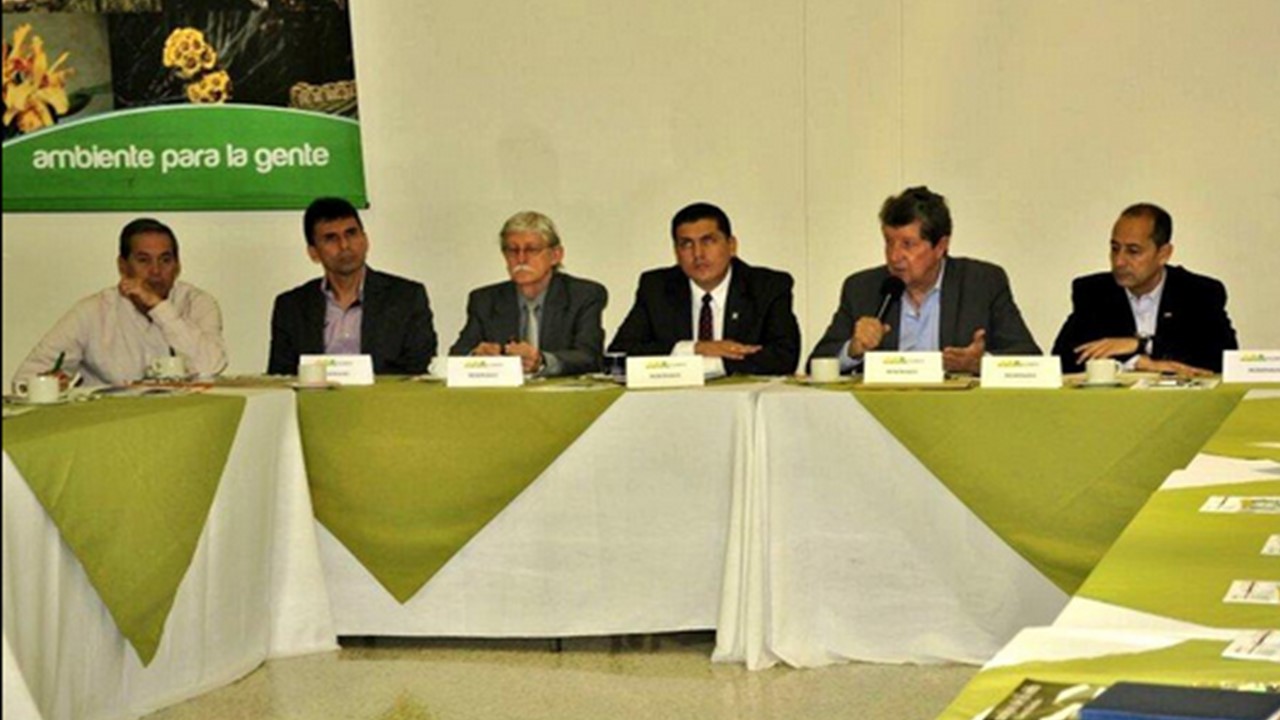 En Santander se habla de acciones estratégicas ambientales e industria del software